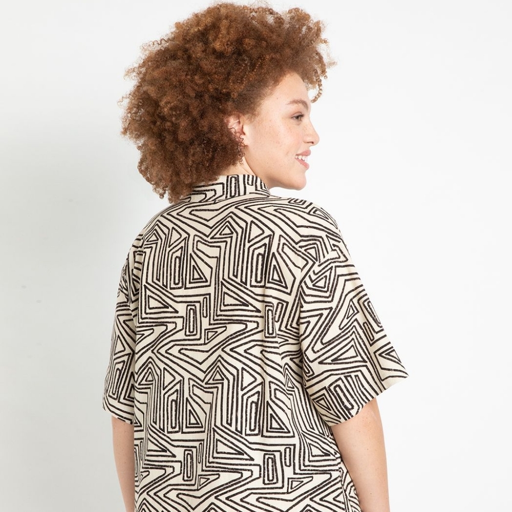 Eloquii size 18 Easy Cargo Button Down Shirt